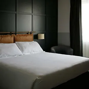 4* Ξενοδοχείο C-hotels Club House